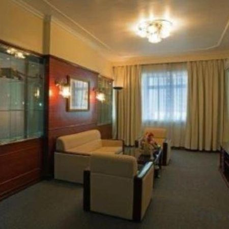 Huu Nghi Hotel Hai Phong Exterior photo