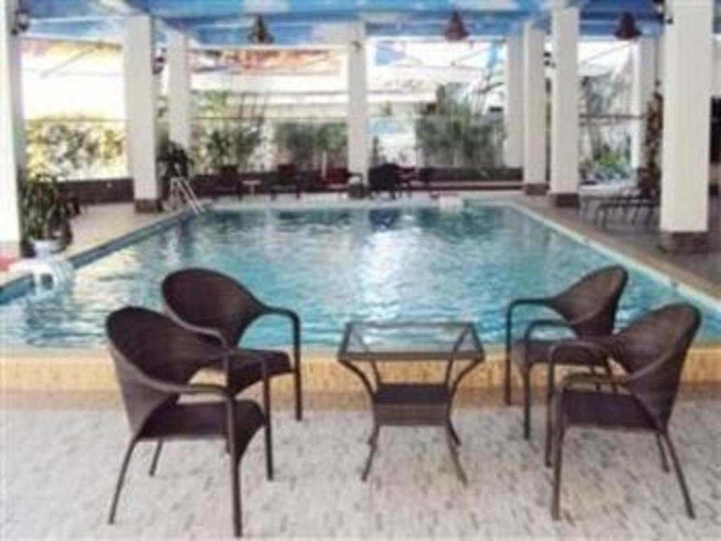 Huu Nghi Hotel Hai Phong Exterior photo
